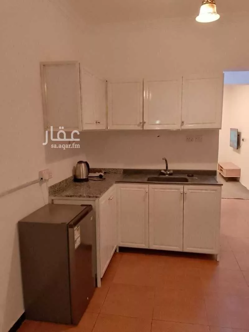 شقة 1 غرف في ظهرة لبن 1