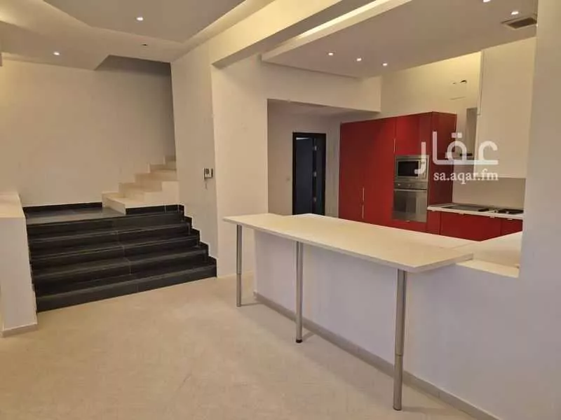 فيلا 4 غرف في العارض 1