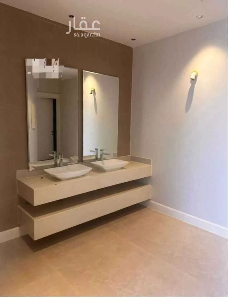 9 bedroom villa in Dhahrat Namar, Riyadh 10