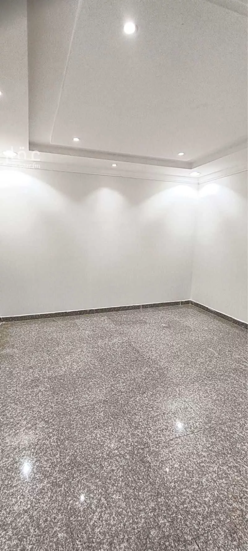 4 bedroom apartment in Al Qadisiyah 1