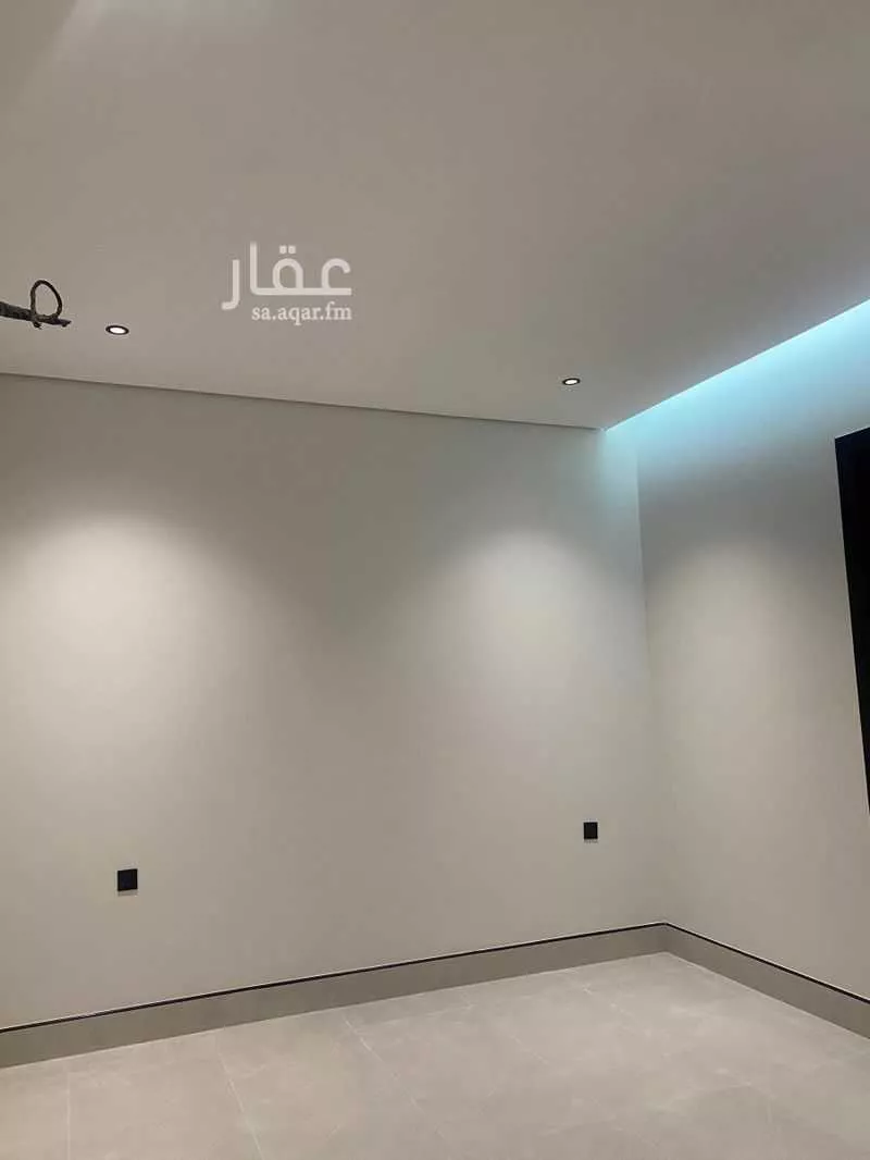 5 bedroom apartment in Al Maizilah, Riyadh 6