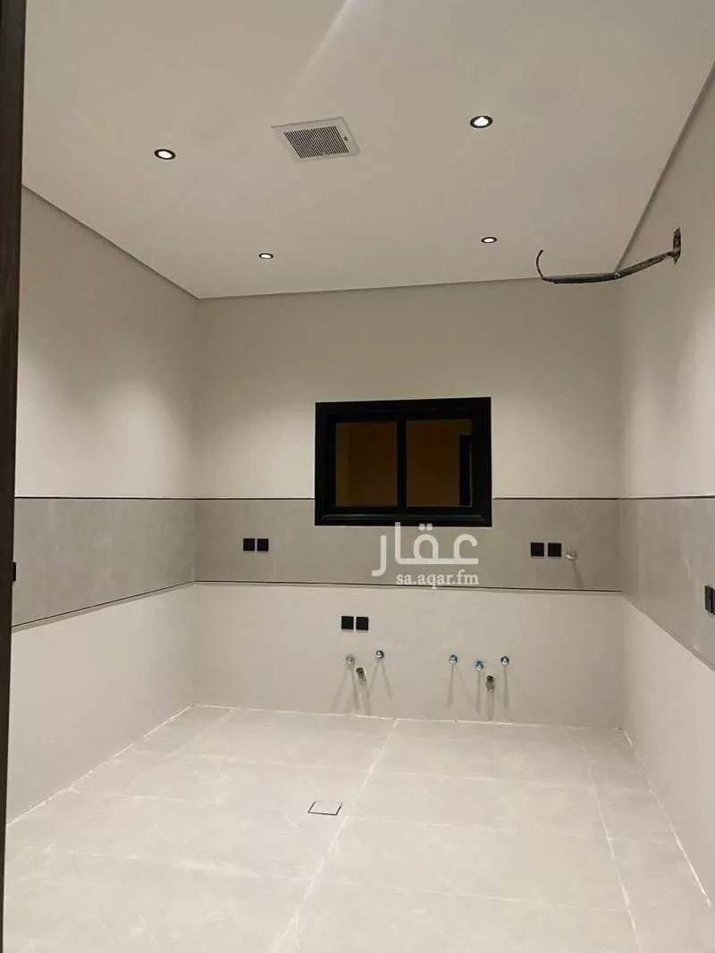 5 bedroom apartment in Al Maizilah, Riyadh 4