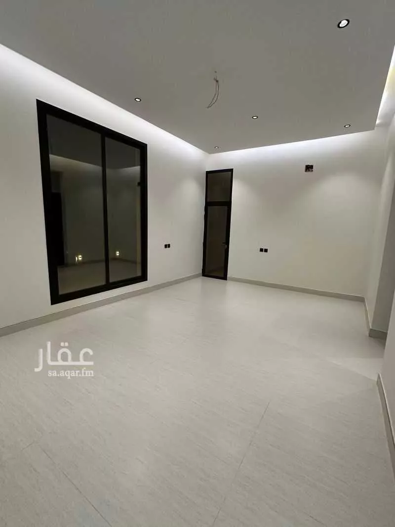 دور 4 غرف في السعادة 5