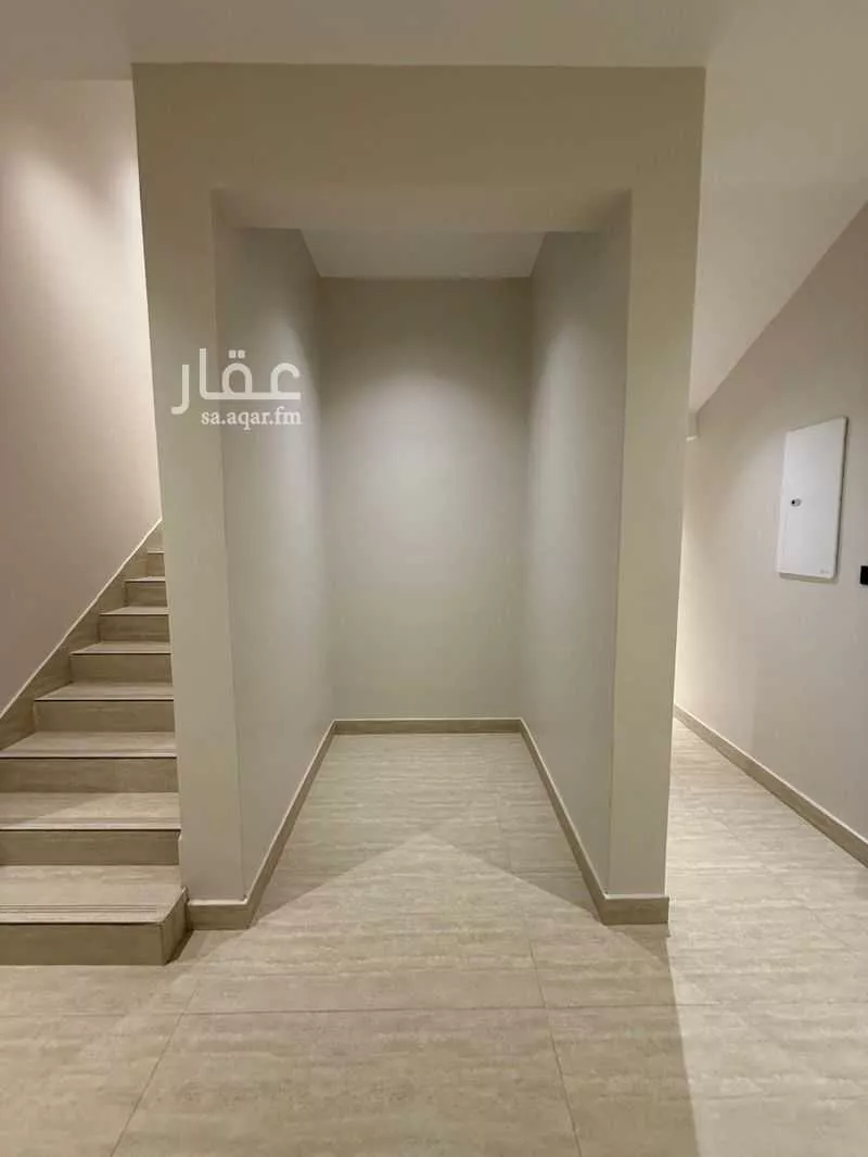 فيلا 5 غرف في الفاروق 5