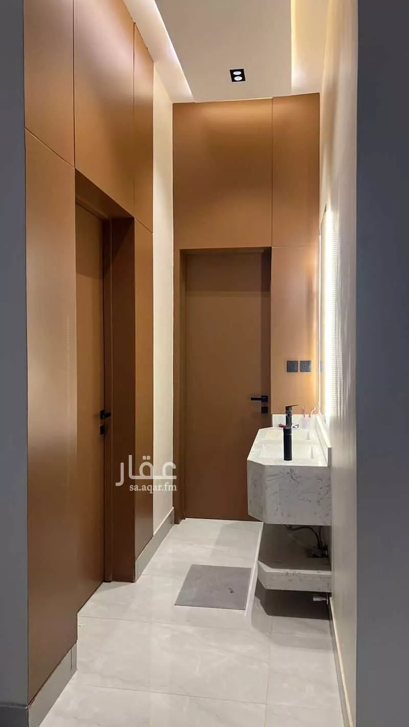 5 bedroom villa in As Saadah, Riyadh 10