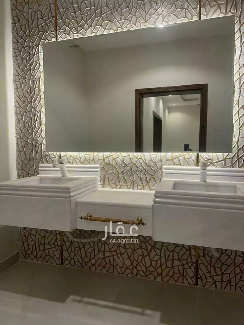 6 bedroom apartment in Jeddah 3