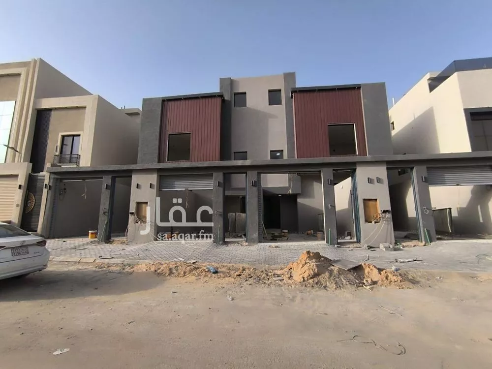 6 bedroom floor in Okaz 1