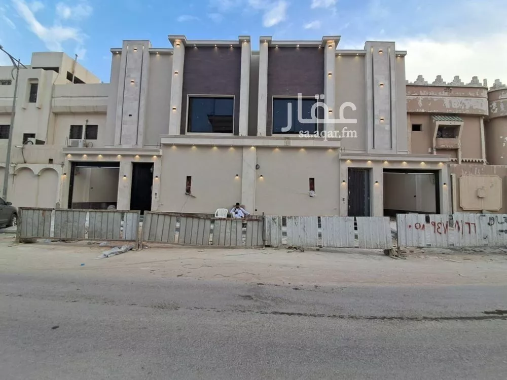 فيلا 7 غرف في طويق