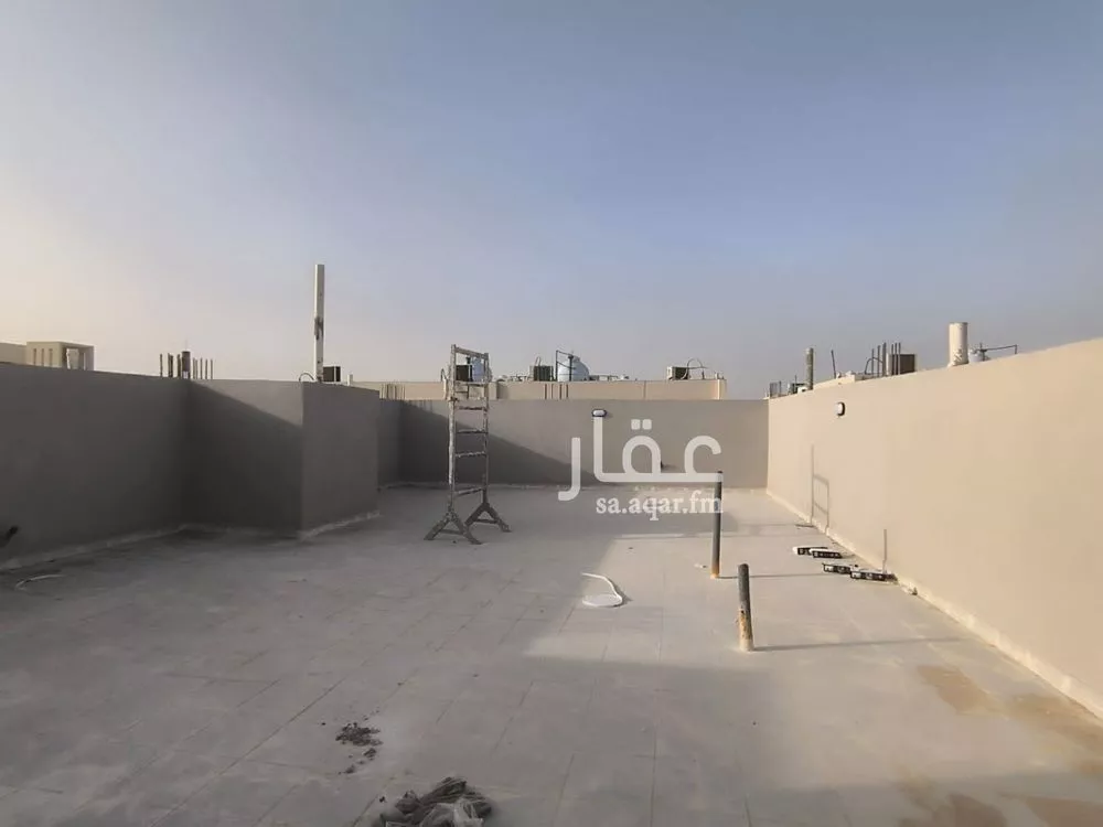 6 bedroom floor in Okaz 5