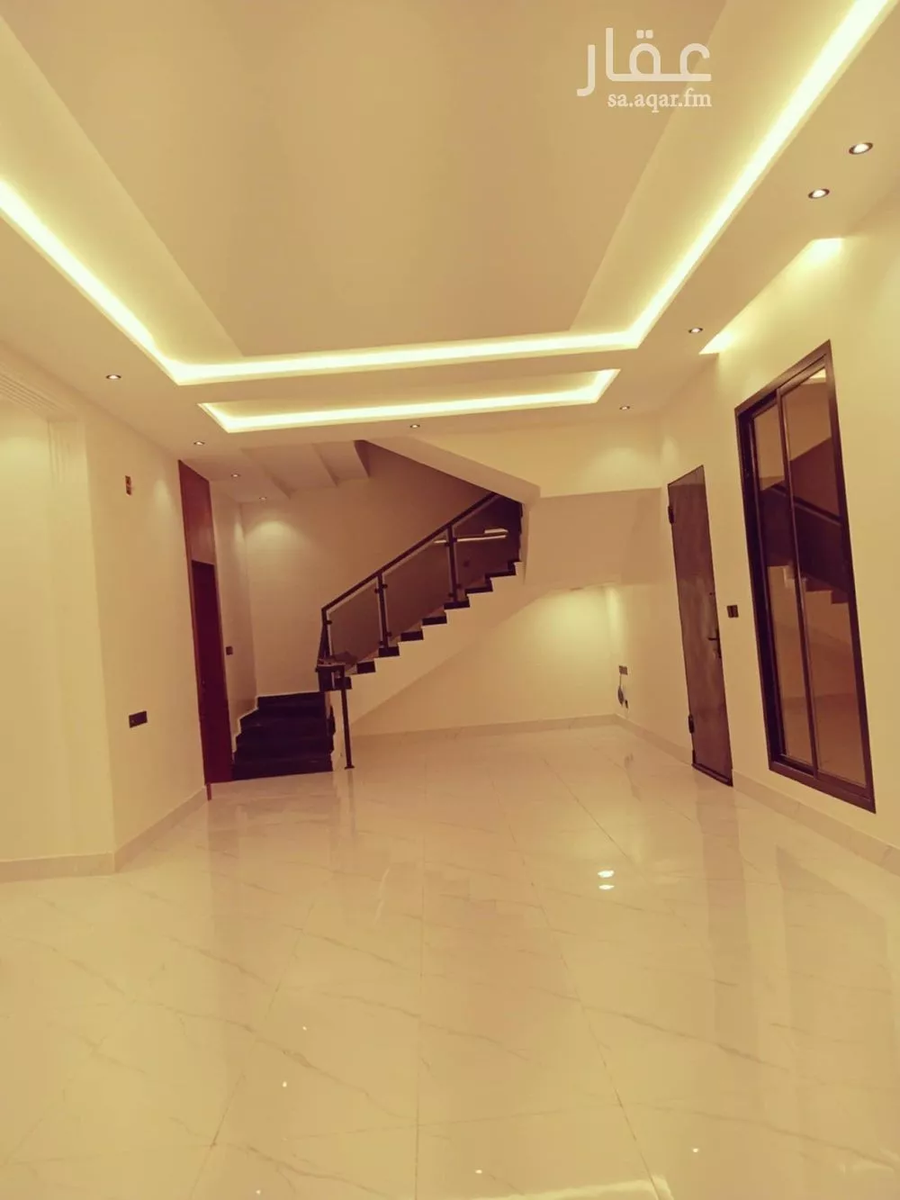 5 bedroom villa in Al Rimal 4