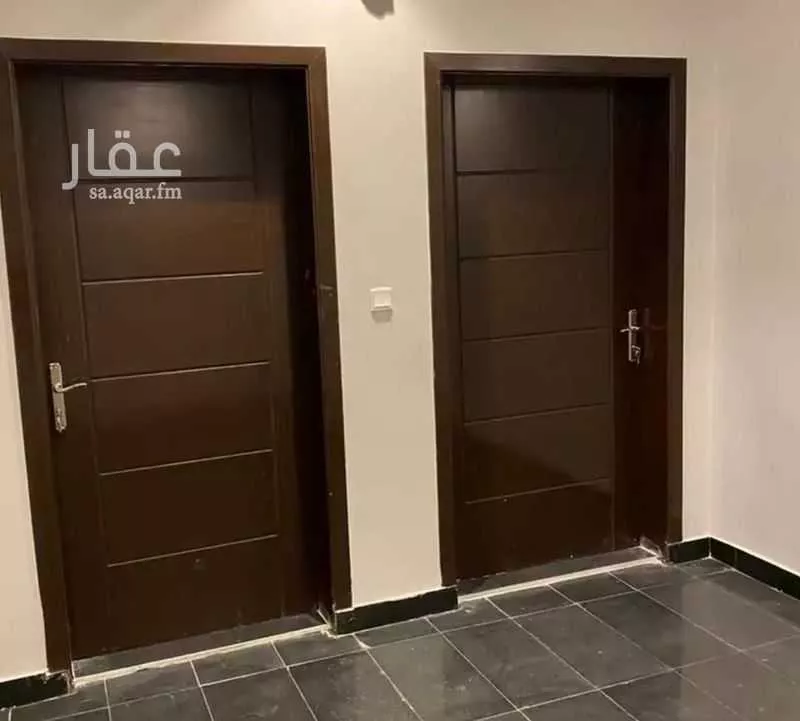 فيلا 6 غرف في العكيشية 5