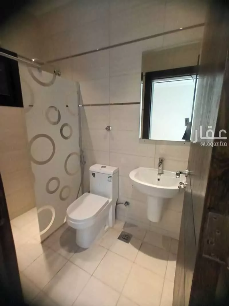 5 bedroom apartment in Al Marwa 4