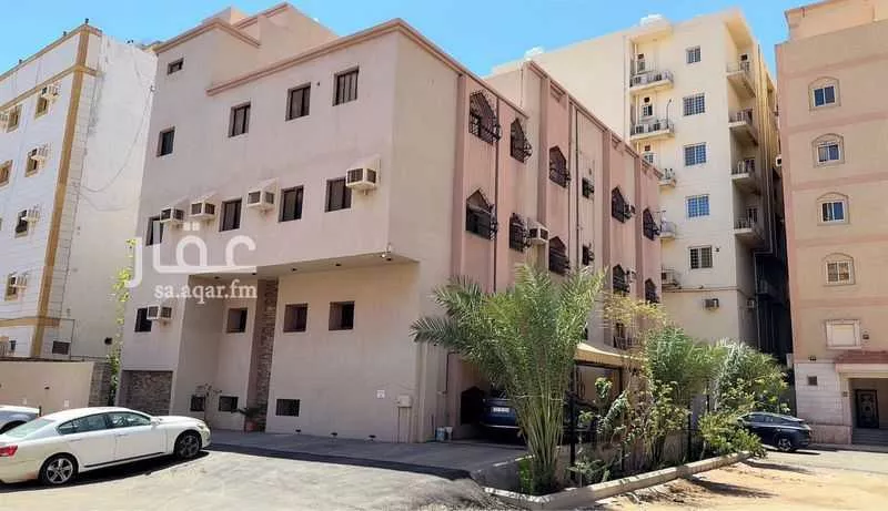 عمارة 725 م² في الشوقية 2