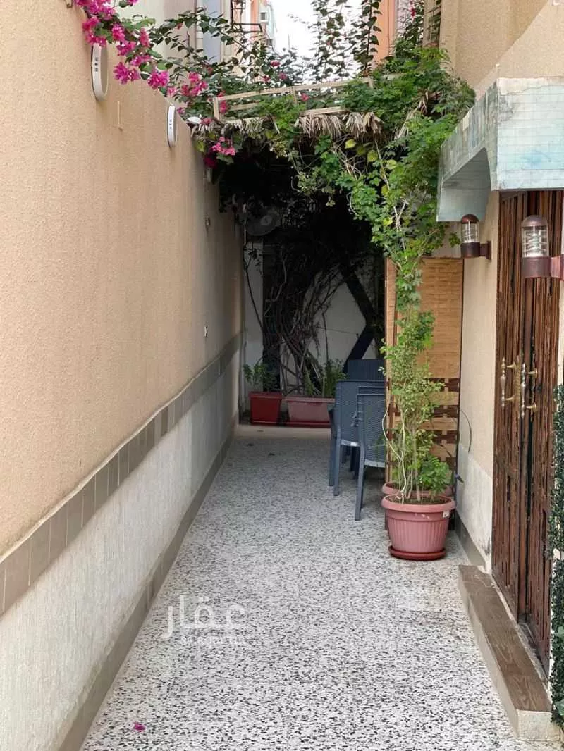 عمارة 400 م² في الخالدية 3