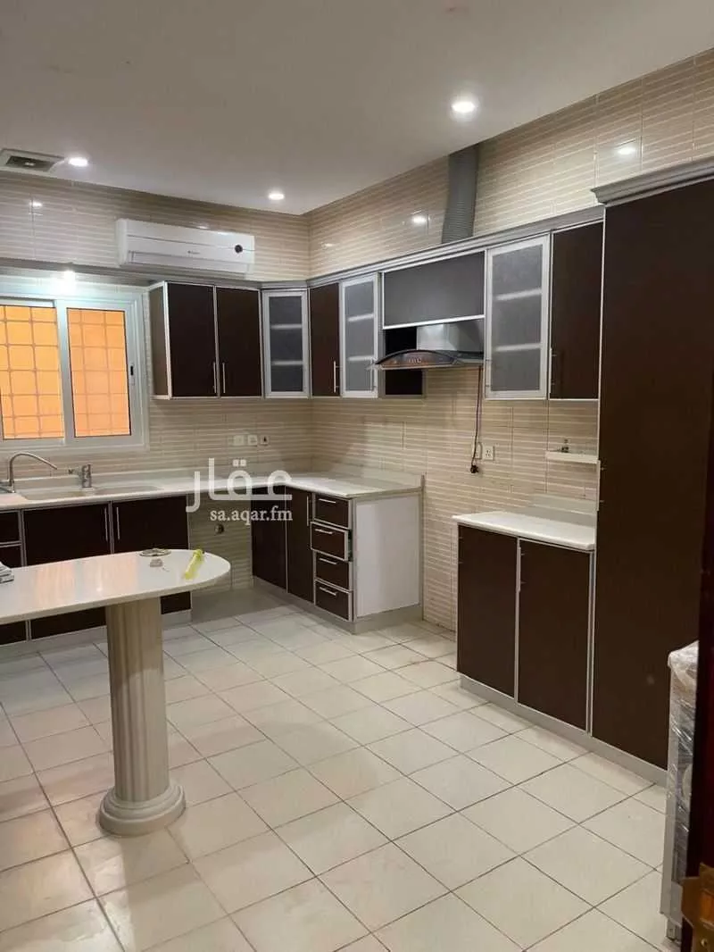 5 bedroom villa in Taibah 4