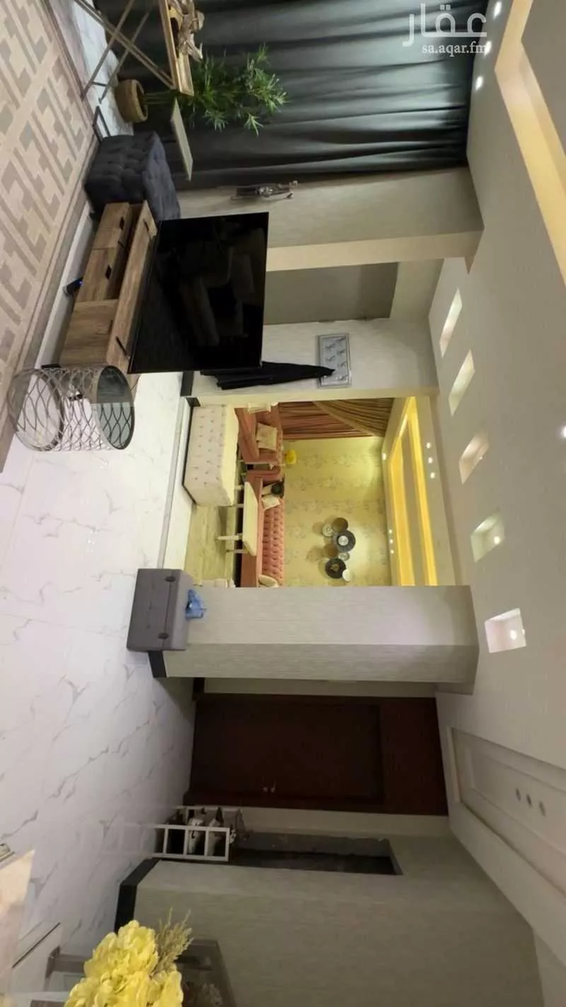 فيلا 4 غرف في العارض 3