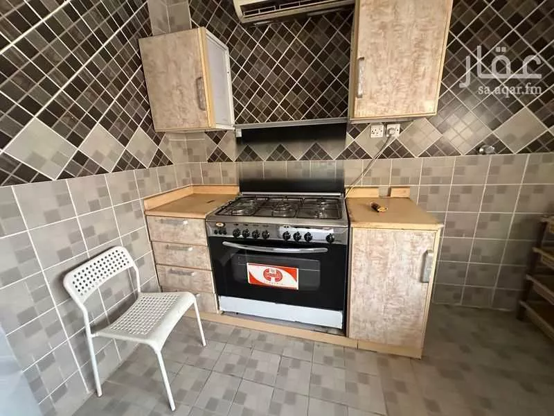 3 bedroom floor in Tuwaiq 5