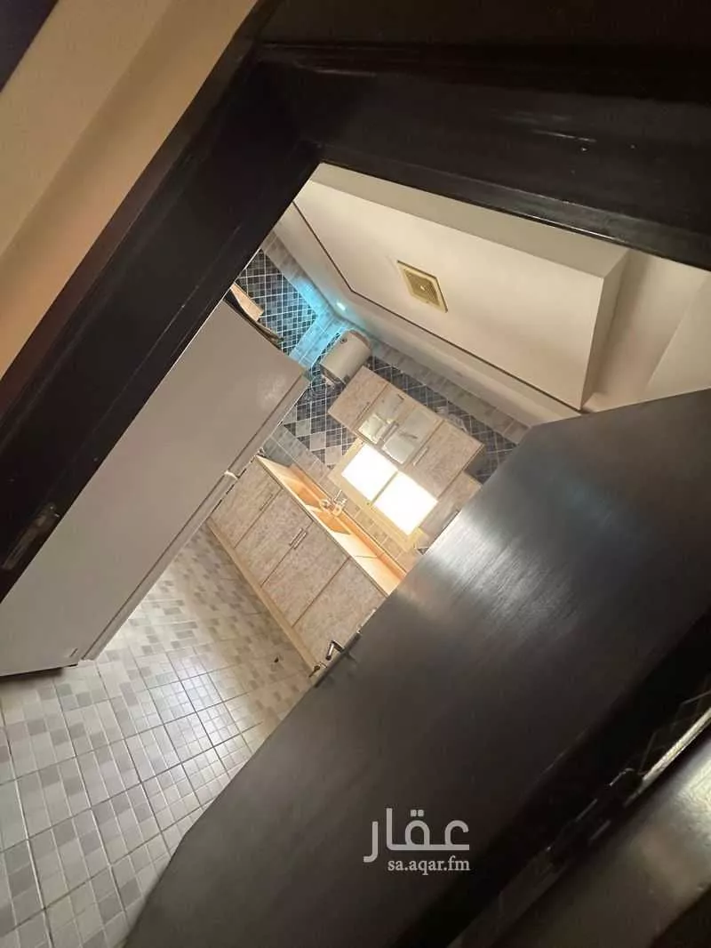 3 bedroom floor in Tuwaiq 4