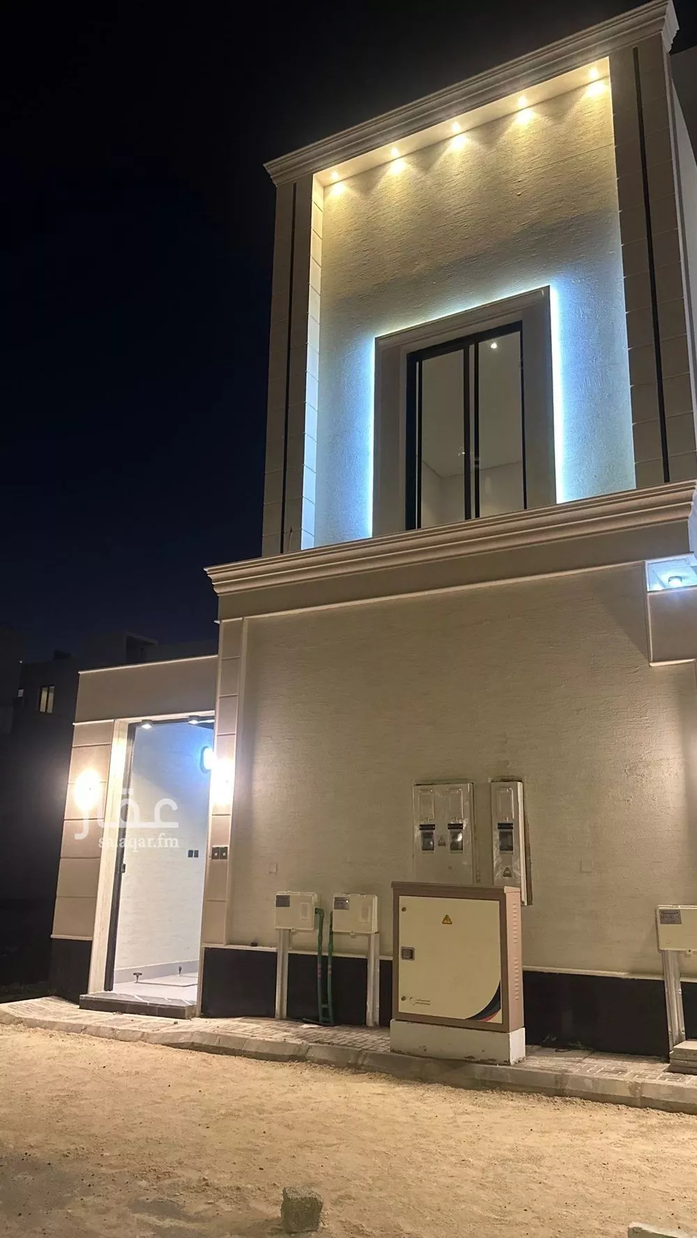 شقة 5 غرف في الجنادرية 1