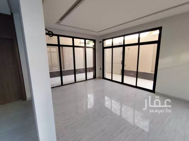 فيلا 4 غرف في النرجس 3