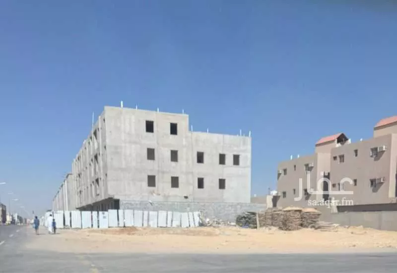 أرض 1063 م² في طويق 2