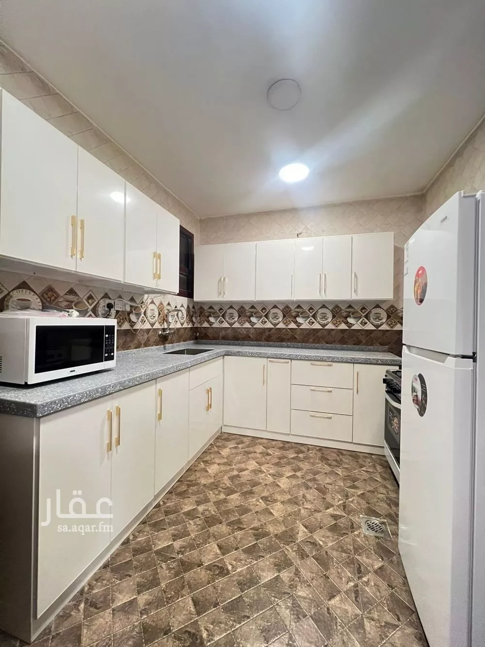 شقة 1 غرف في الربوة 1