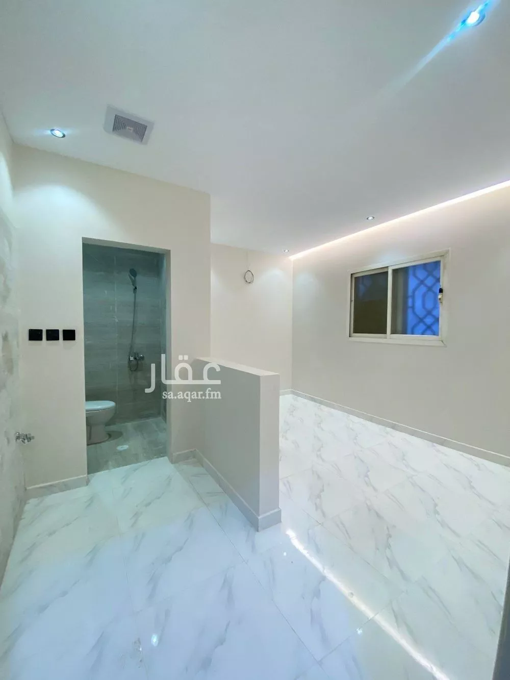 1 bedroom apartment in Al Wizarat 5