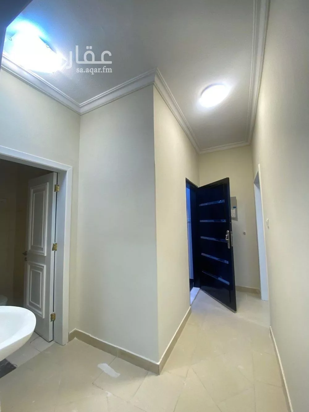 3 bedroom apartment in Al Aqiq 5