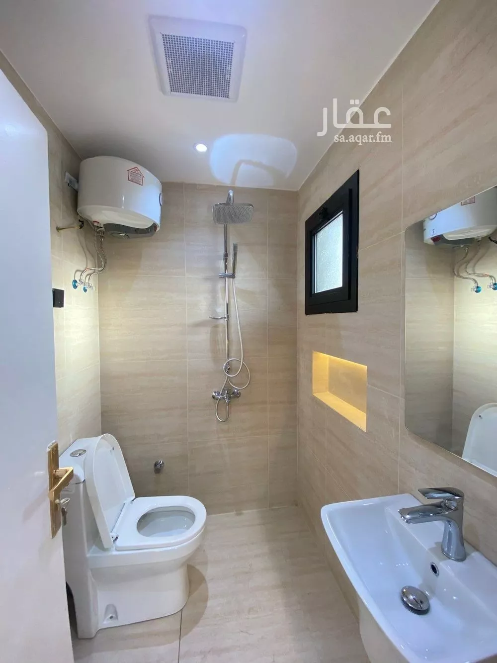 6 bedroom villa in At Taawon, Riyadh 17