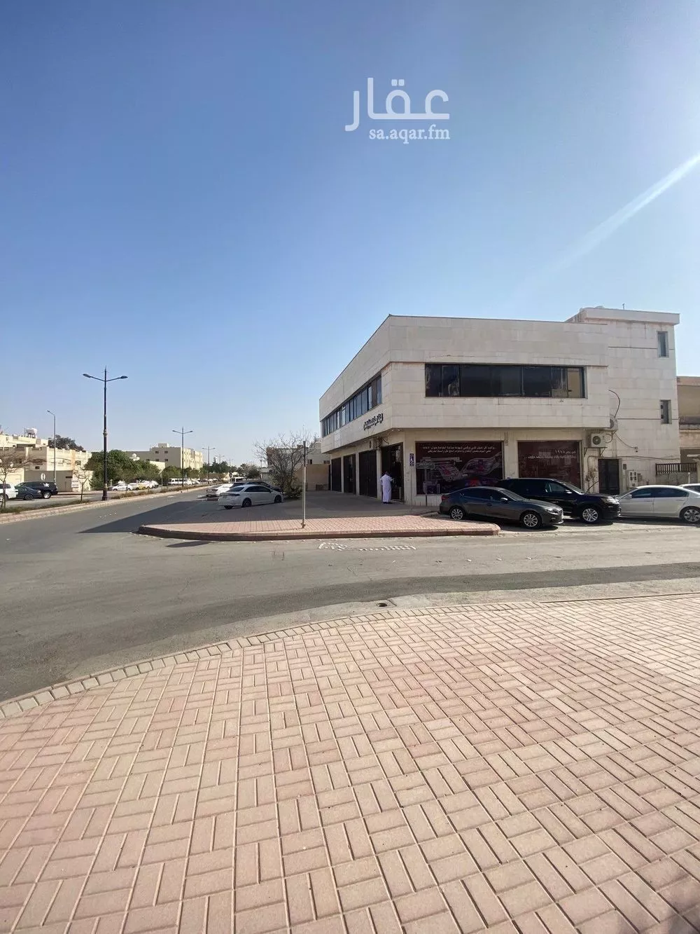 محل 1158 م² في الملز 3