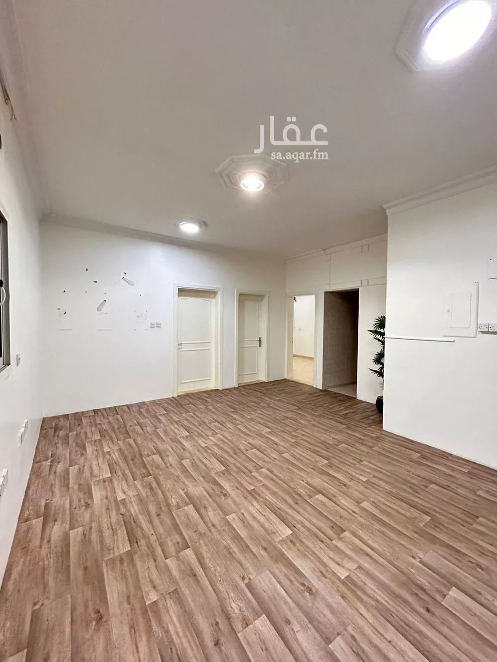 مكتب 80 م² في الملز 5