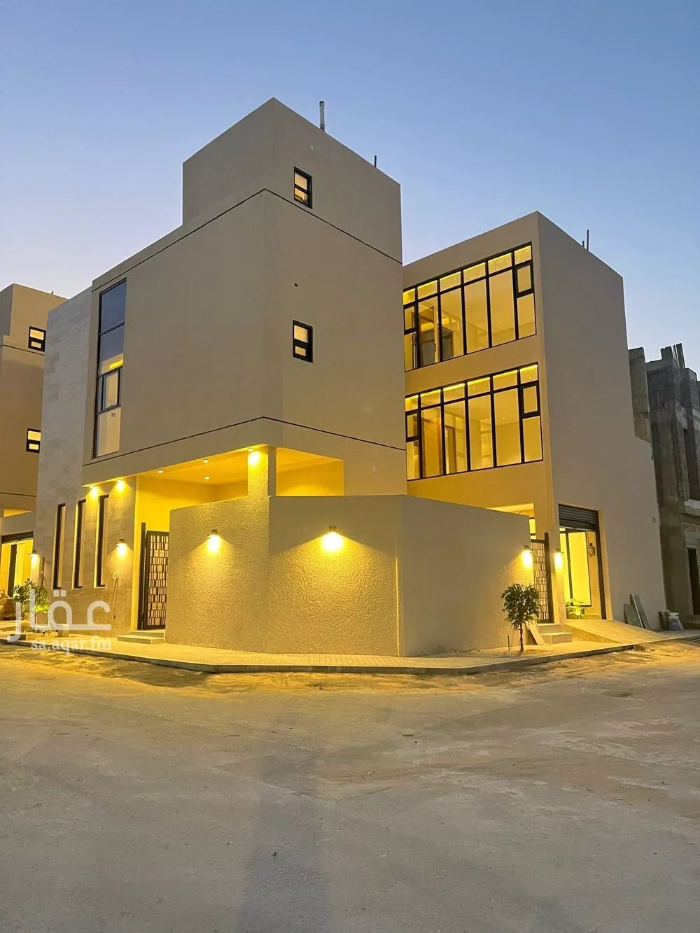 فيلا 5 غرف في المهدية 1