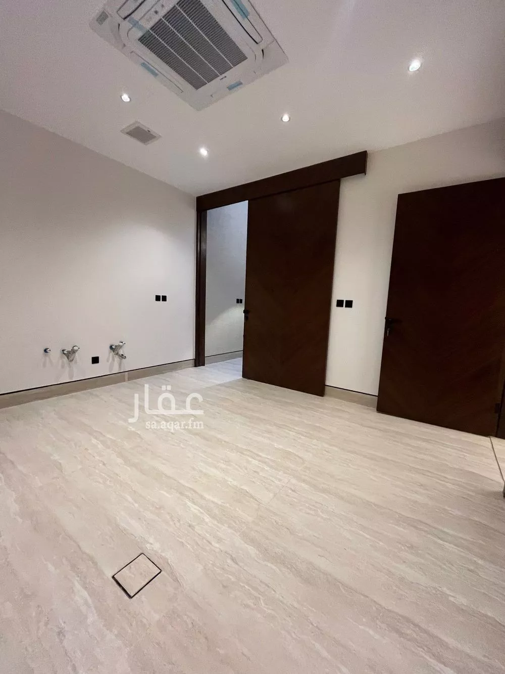 فيلا 6 غرف في المهدية 4