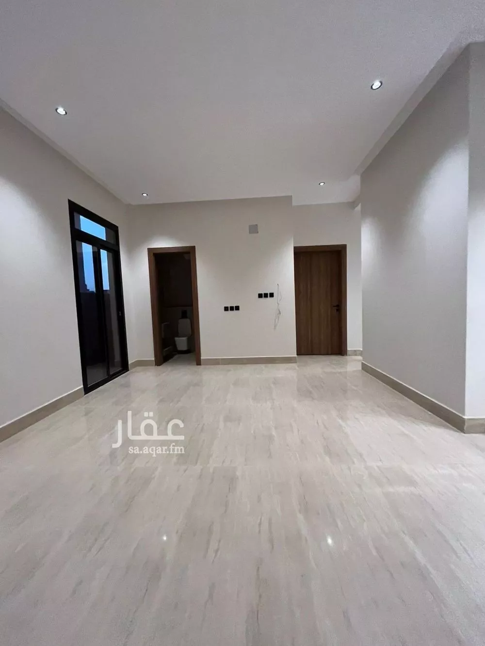 فيلا 5 غرف في المهدية 4