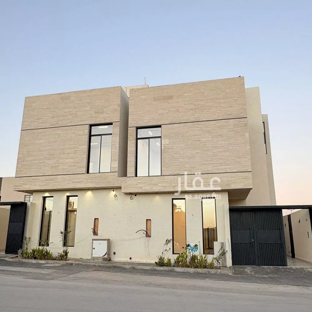 5 bedroom villa in Al Mahdiyyah 1