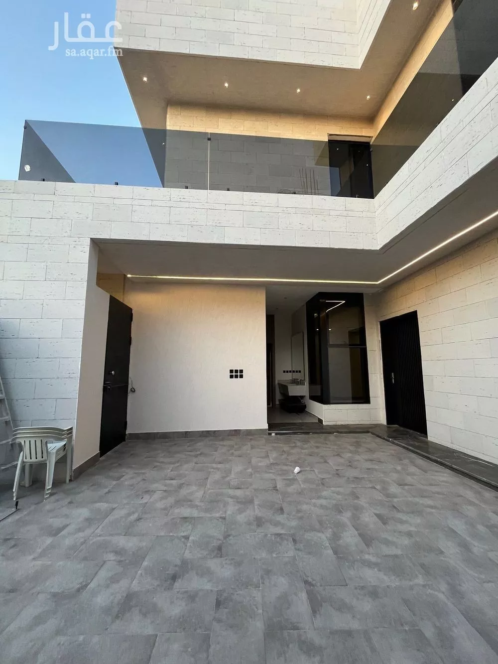 5 bedroom villa in Al Mahdiyyah 3