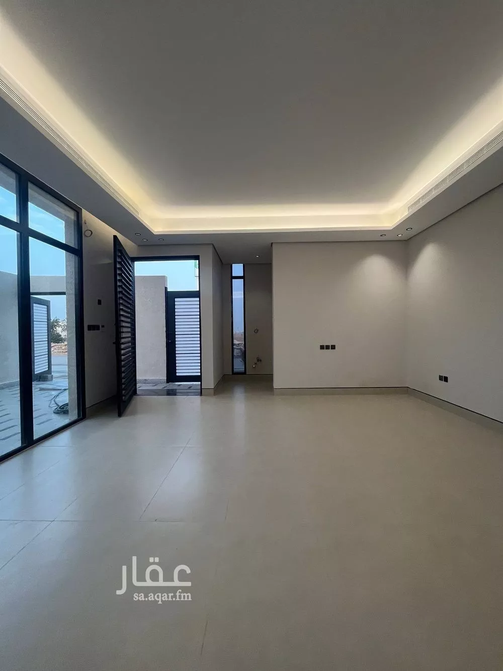 5 bedroom villa in Al Mahdiyyah 4