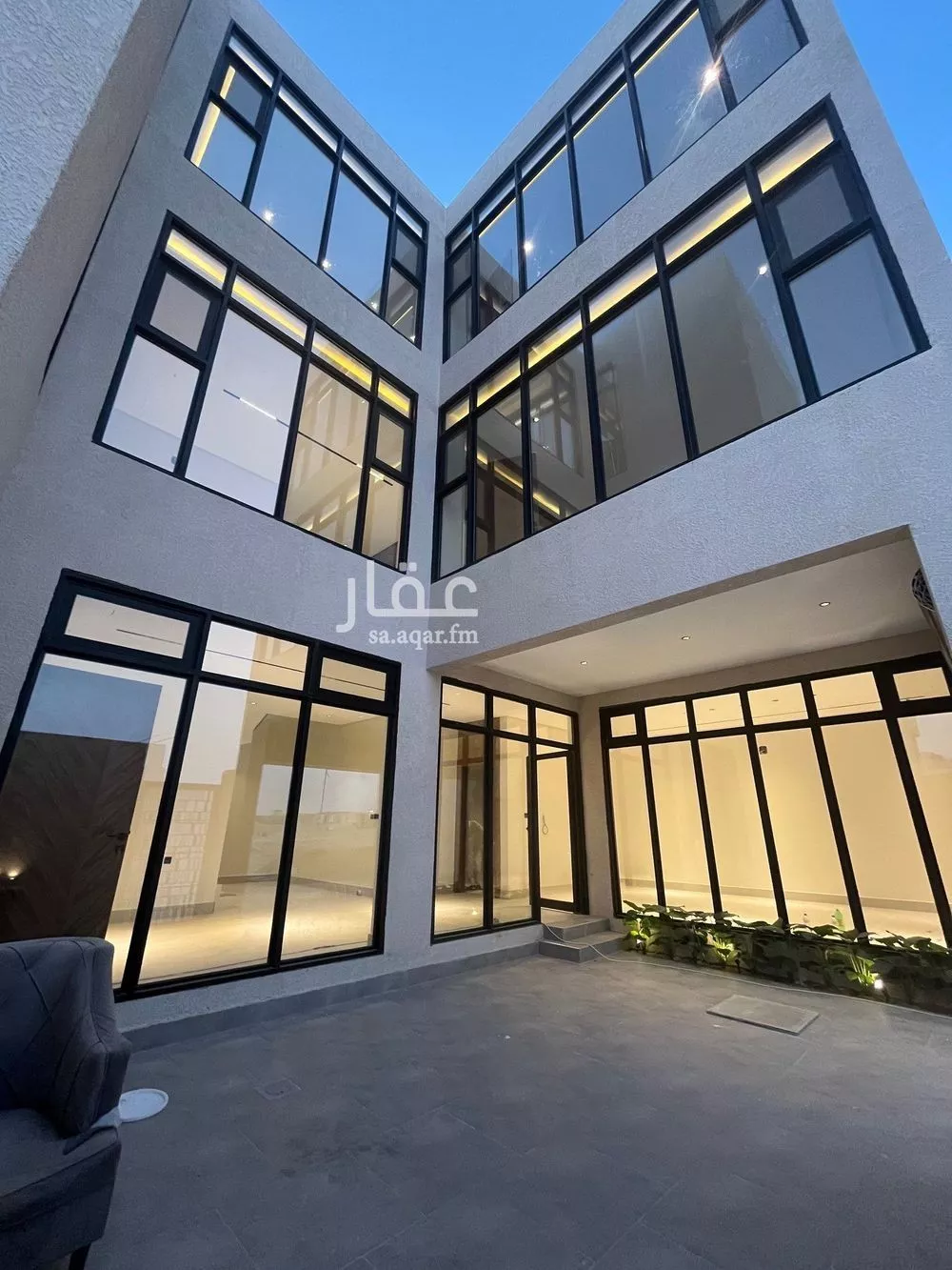 5 bedroom villa in Al Mahdiyyah 1