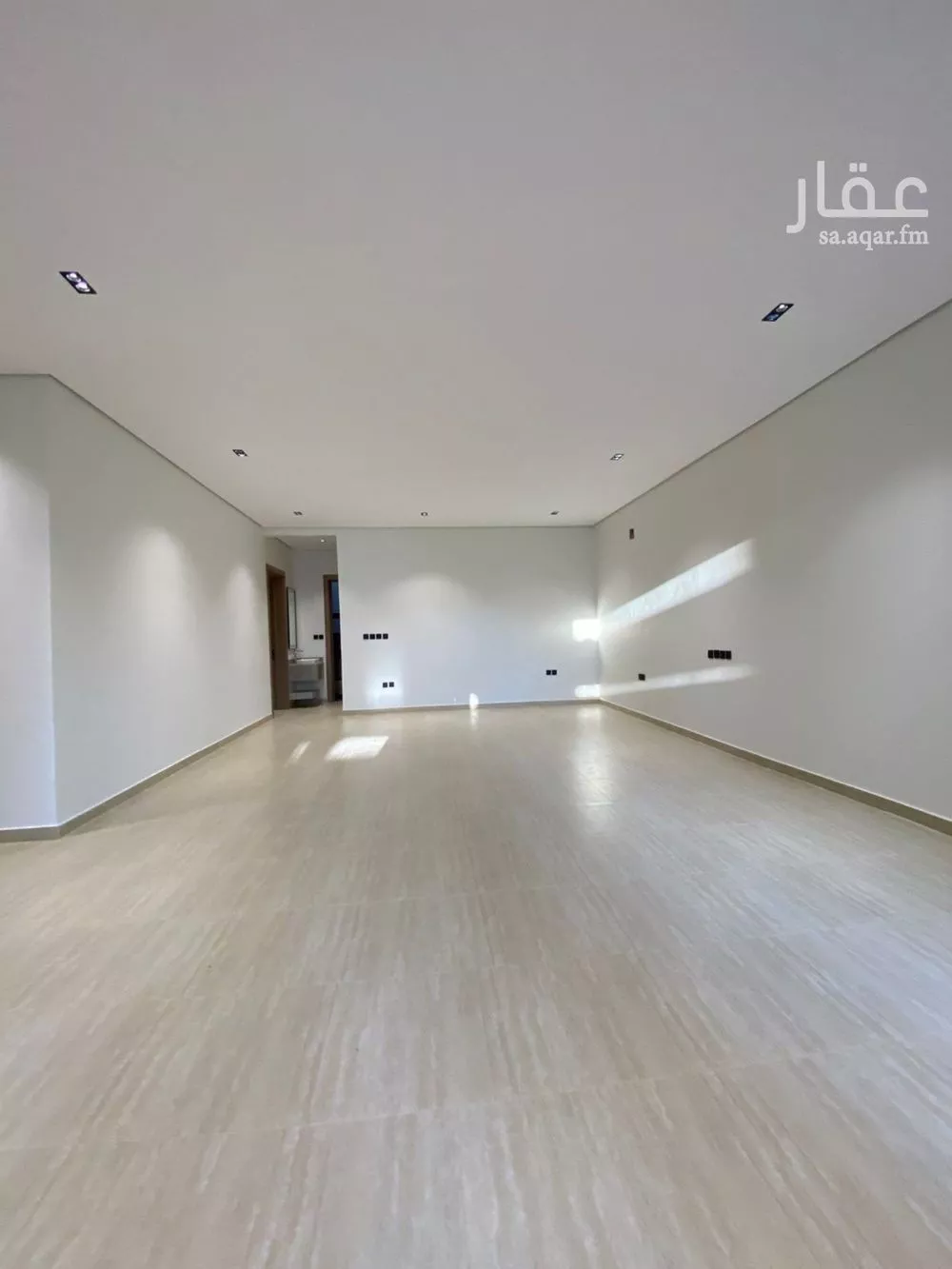 فيلا 6 غرف في المهدية 4