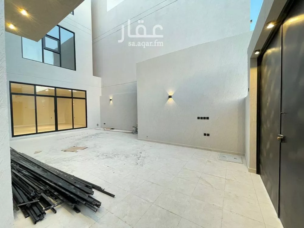 6 bedroom villa in Al Mahdiyyah 4