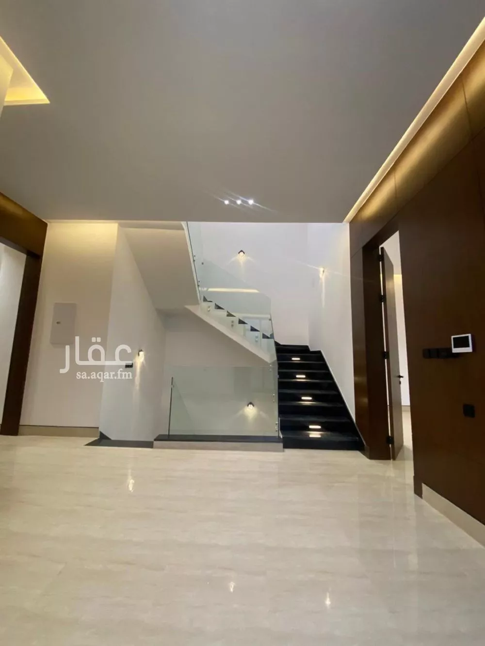 5 bedroom villa in Al Mahdiyyah 4