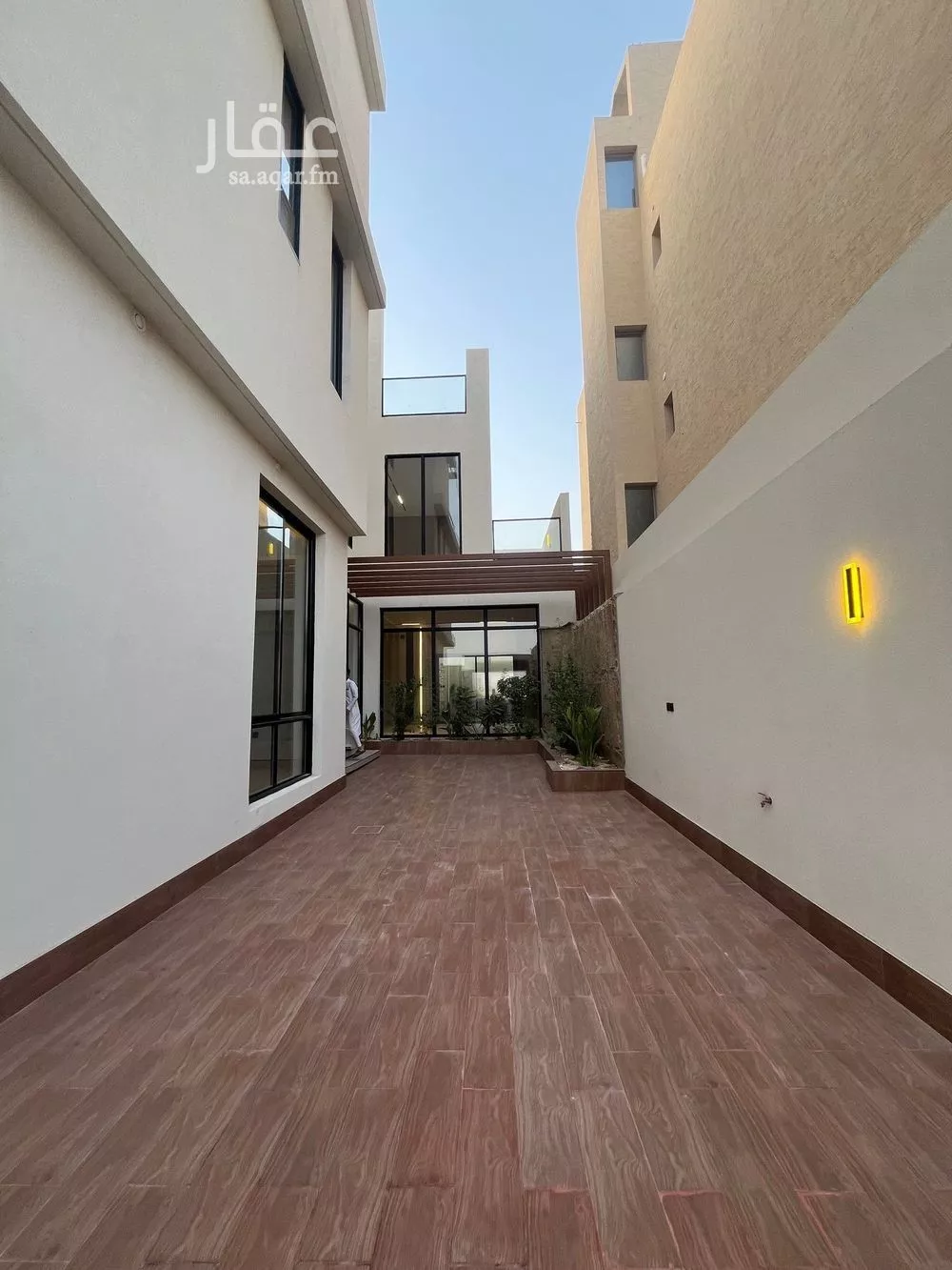 فيلا 6 غرف في المهدية 4