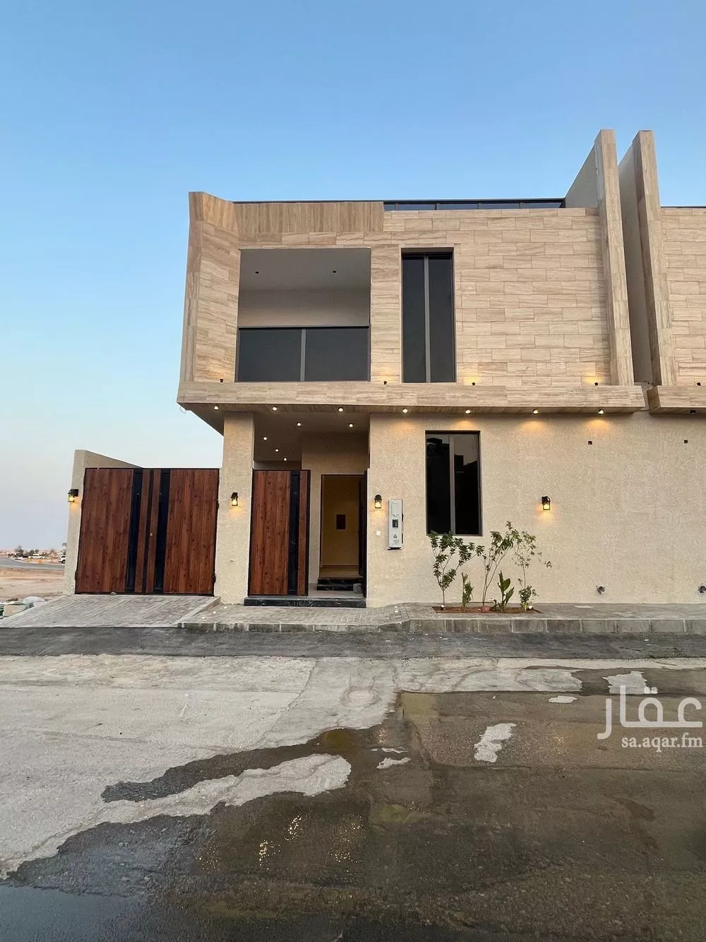 5 bedroom villa in Al Mahdiyyah 1