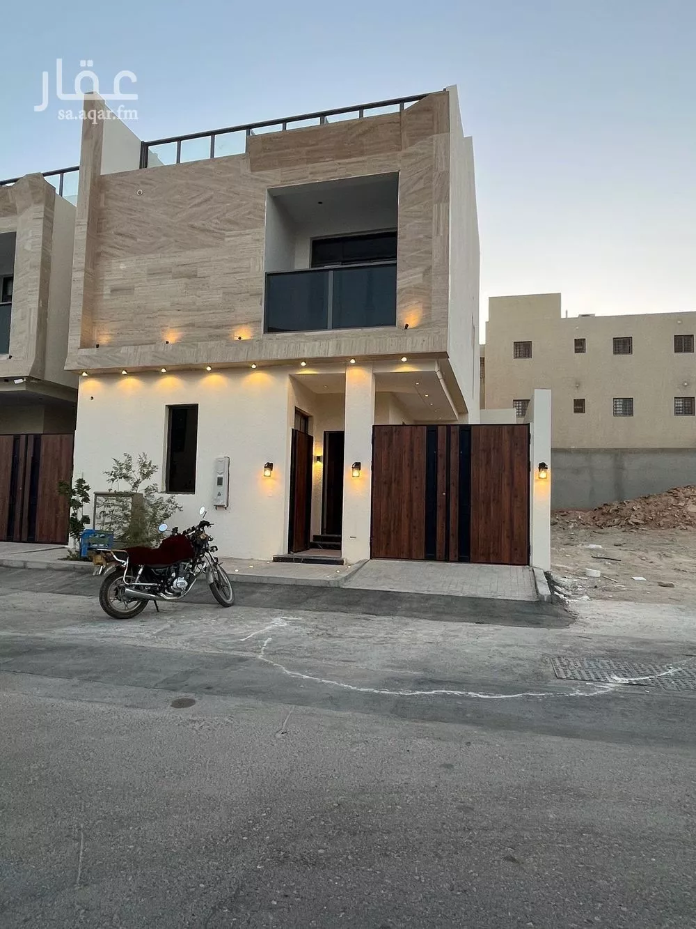 فيلا 5 غرف في المهدية 3