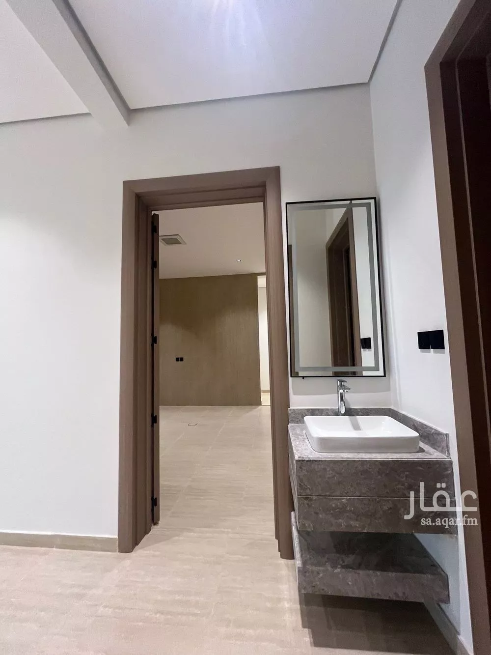 فيلا 6 غرف في المهدية 3