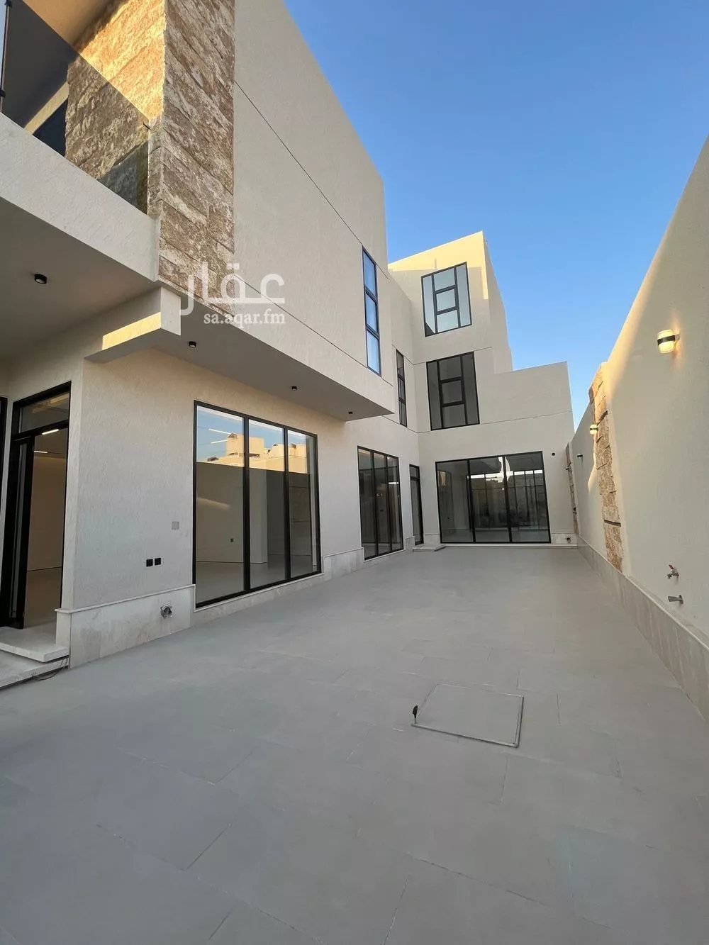 فيلا 6 غرف في المهدية 4