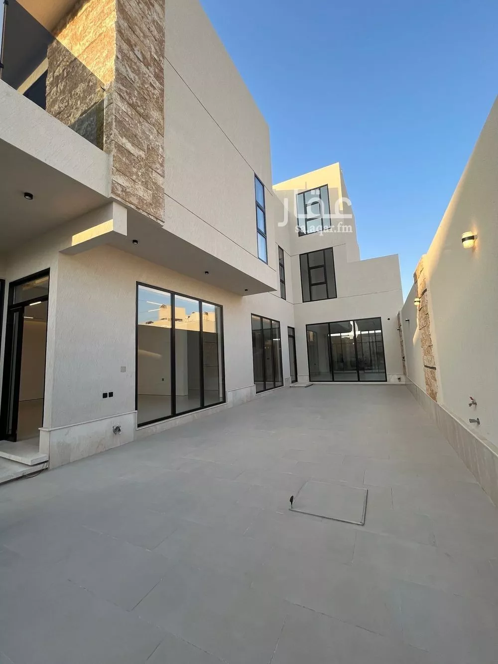 فيلا 6 غرف في المهدية 3