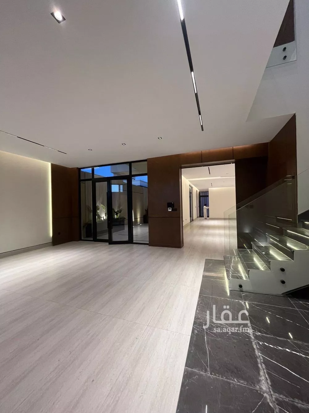 5 bedroom villa in Al Mahdiyyah 4