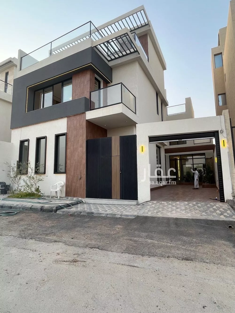 فيلا 7 غرف في المهدية 1