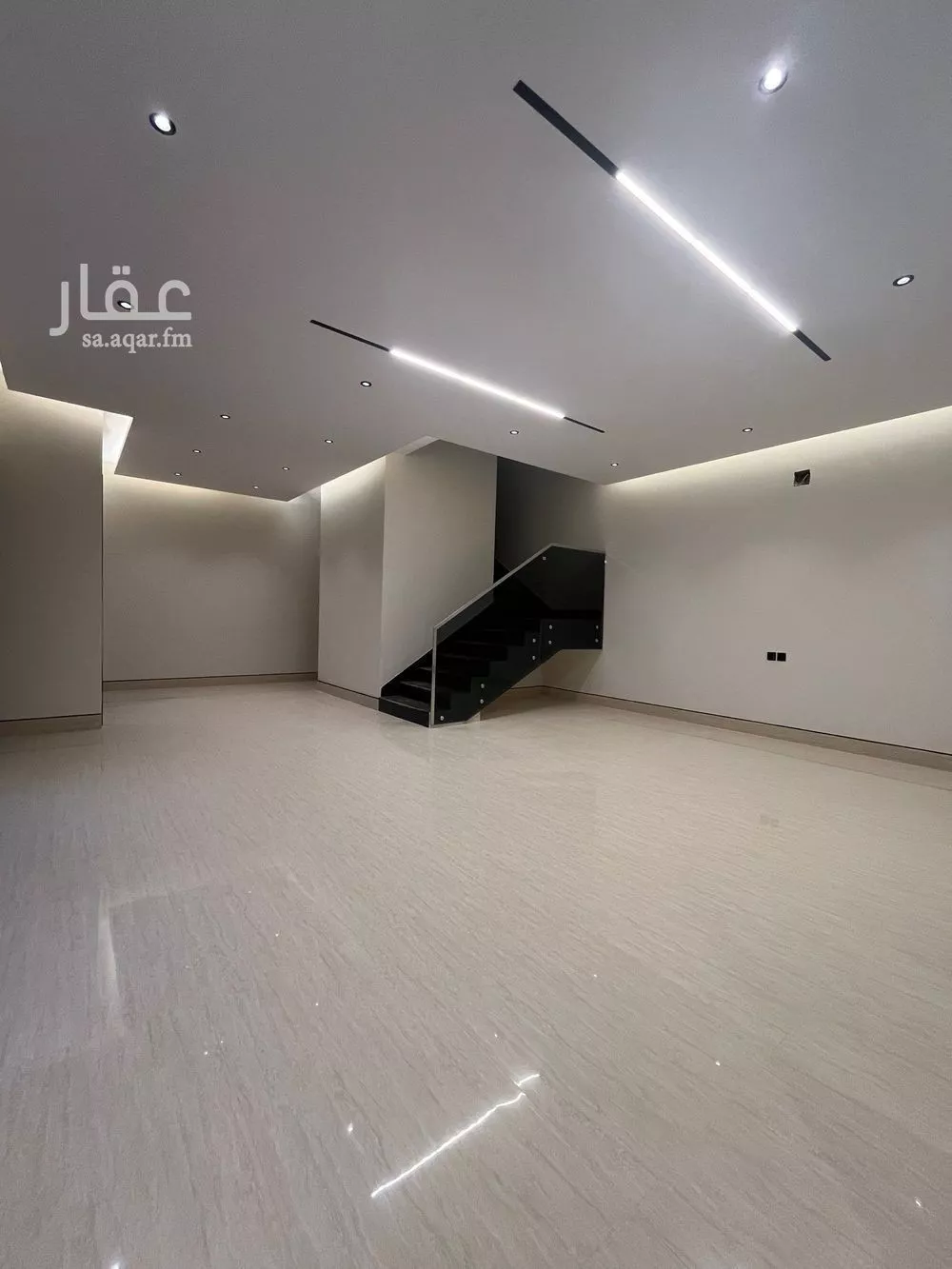 6 bedroom villa in Al Mahdiyyah 2